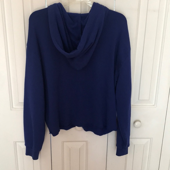 VS PINK SWEATSHIRT - Picture 4 of 4